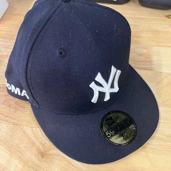 New Era | Accessories | New Era Moma Fitted 7 8 | Poshmark